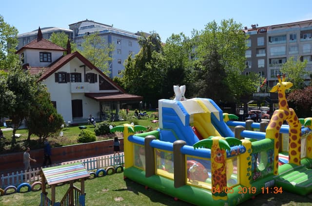 Pera Avcılar Özel Eğitim ve Rehabilitasyon Merkezi