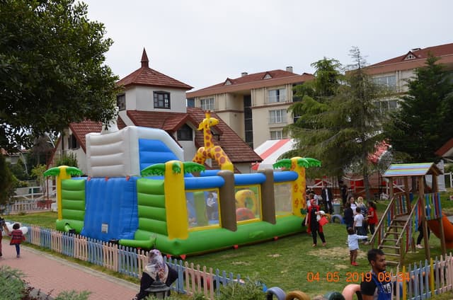 Pera Avcılar Özel Eğitim ve Rehabilitasyon Merkezi