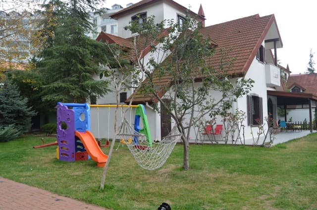 Pera Avcılar Özel Eğitim ve Rehabilitasyon Merkezi
